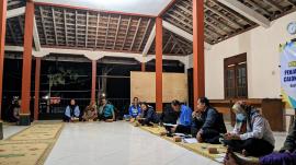 PENJARINGAN DAN PENYARINGAN CALON PENGURUS KARANG TARUNA KALURAHAN PIYAMAN DI PADUKUHAN BUDEGAN 2